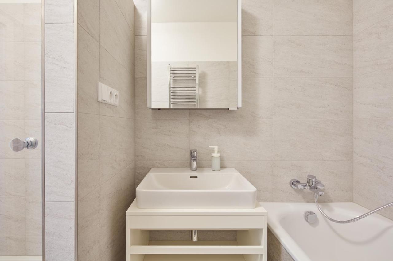 Prague Days - Designer Condo - Trendy Neighborhood 外观 照片